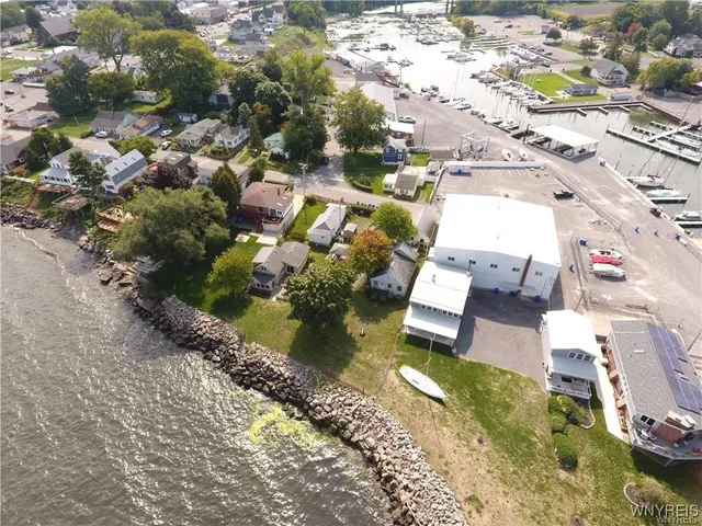 $375,000 | 5843 Ontario Street, Newfane, NY 14126