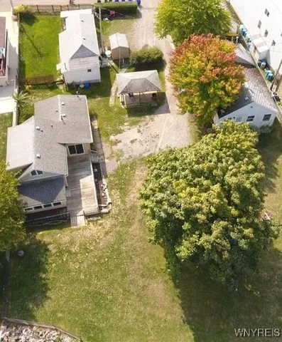 $375,000 | 5843 Ontario Street, Newfane, NY 14126