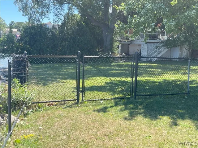 $375,000 | 5843 Ontario Street, Newfane, NY 14126