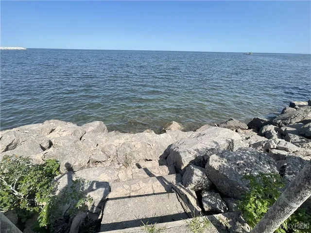 $375,000 | 5843 Ontario Street, Newfane, NY 14126