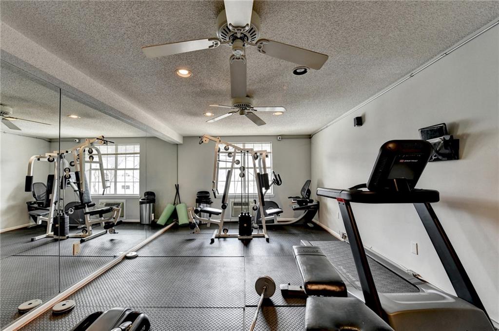 3655 Habersham Road Northeast, Unit 311 Atlanta, GA 30305 - Photo 24 of 27 Gallery Image 24