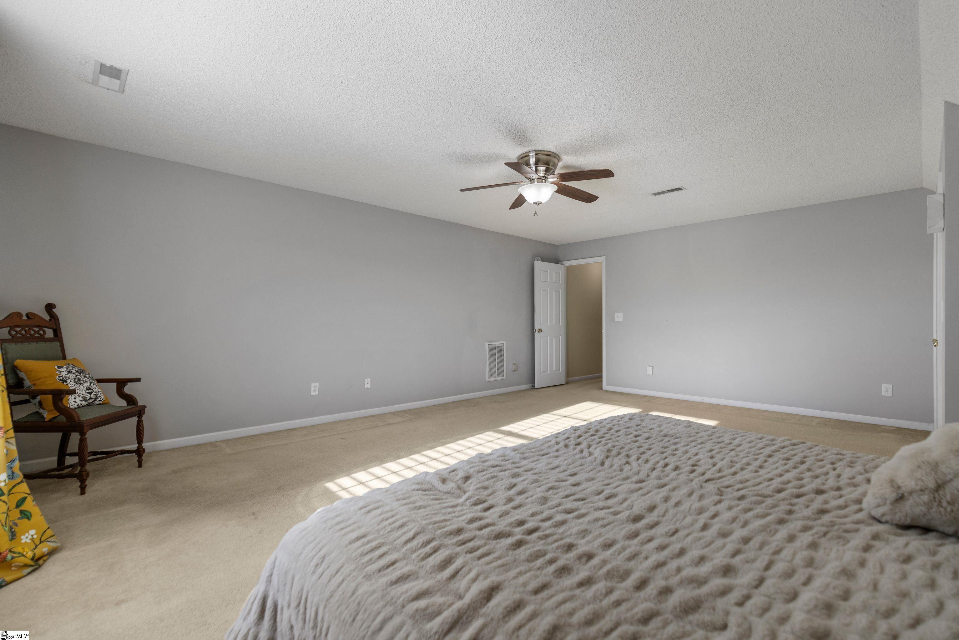 104 West Sundance Drive Easley, SC 29642 - Photo 34 of 36