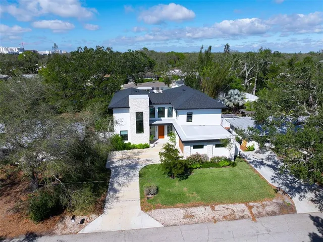 $2,799,000 | 2177 Sunnyside Place, Sarasota, FL 34239