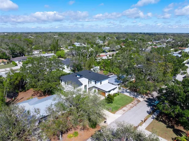 $2,799,000 | 2177 Sunnyside Place, Sarasota, FL 34239