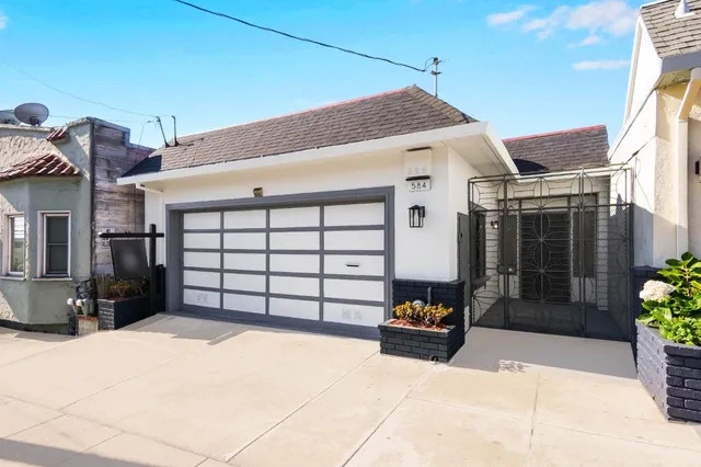 $1,068,888 | 584 Hillside Boulevard, Daly City, CA 94014