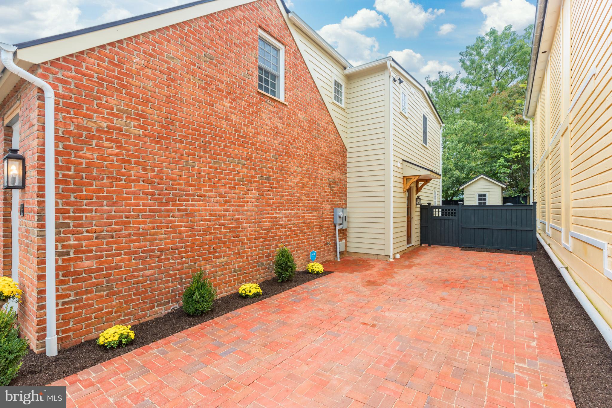 16 Liberty Street Southwest Leesburg, VA 20175 - Photo 3 of 58