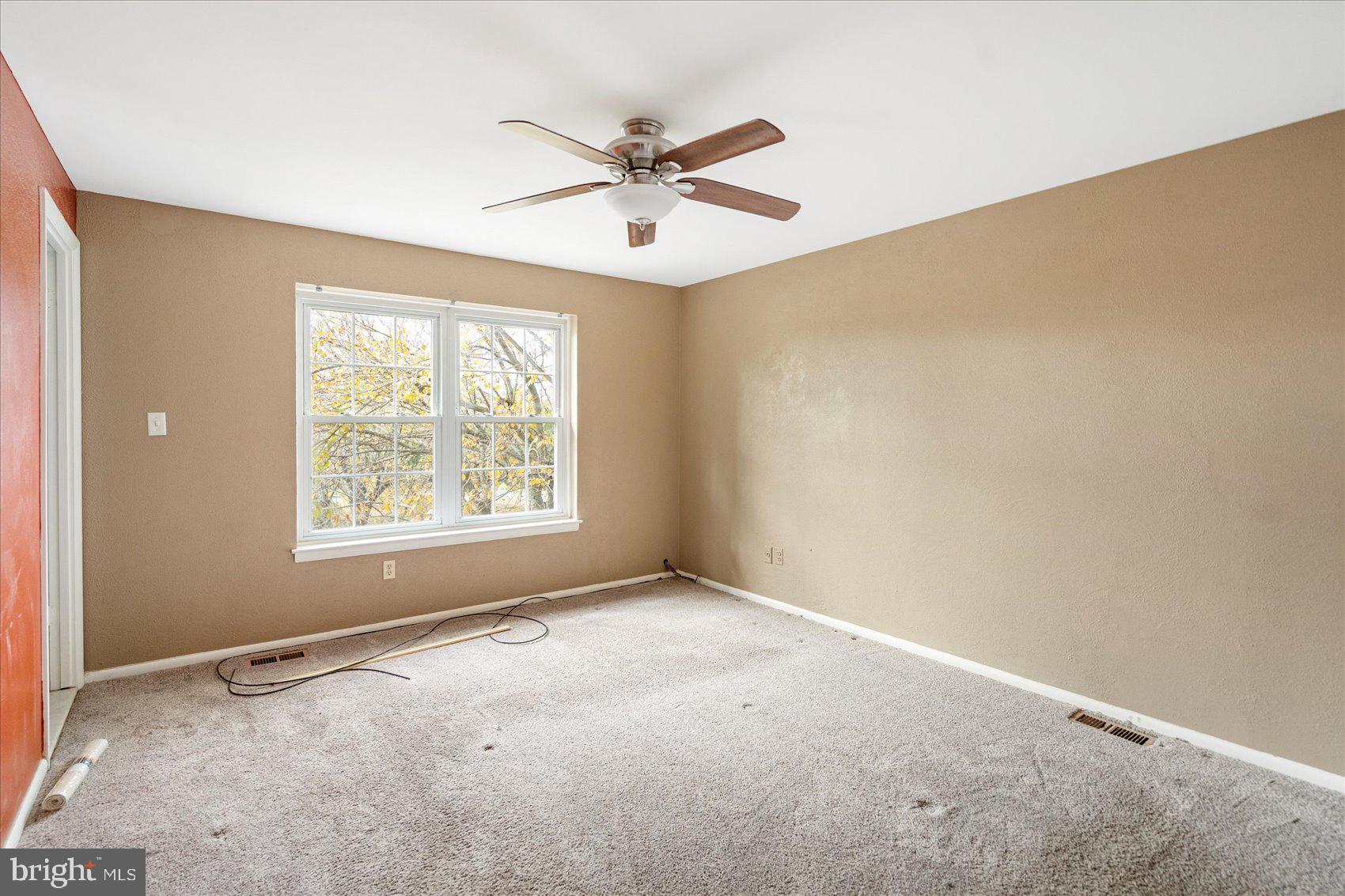 4003 Jacinth Way Baltimore, MD 21236 - Photo 29 of 43 a view of an empty room with a window