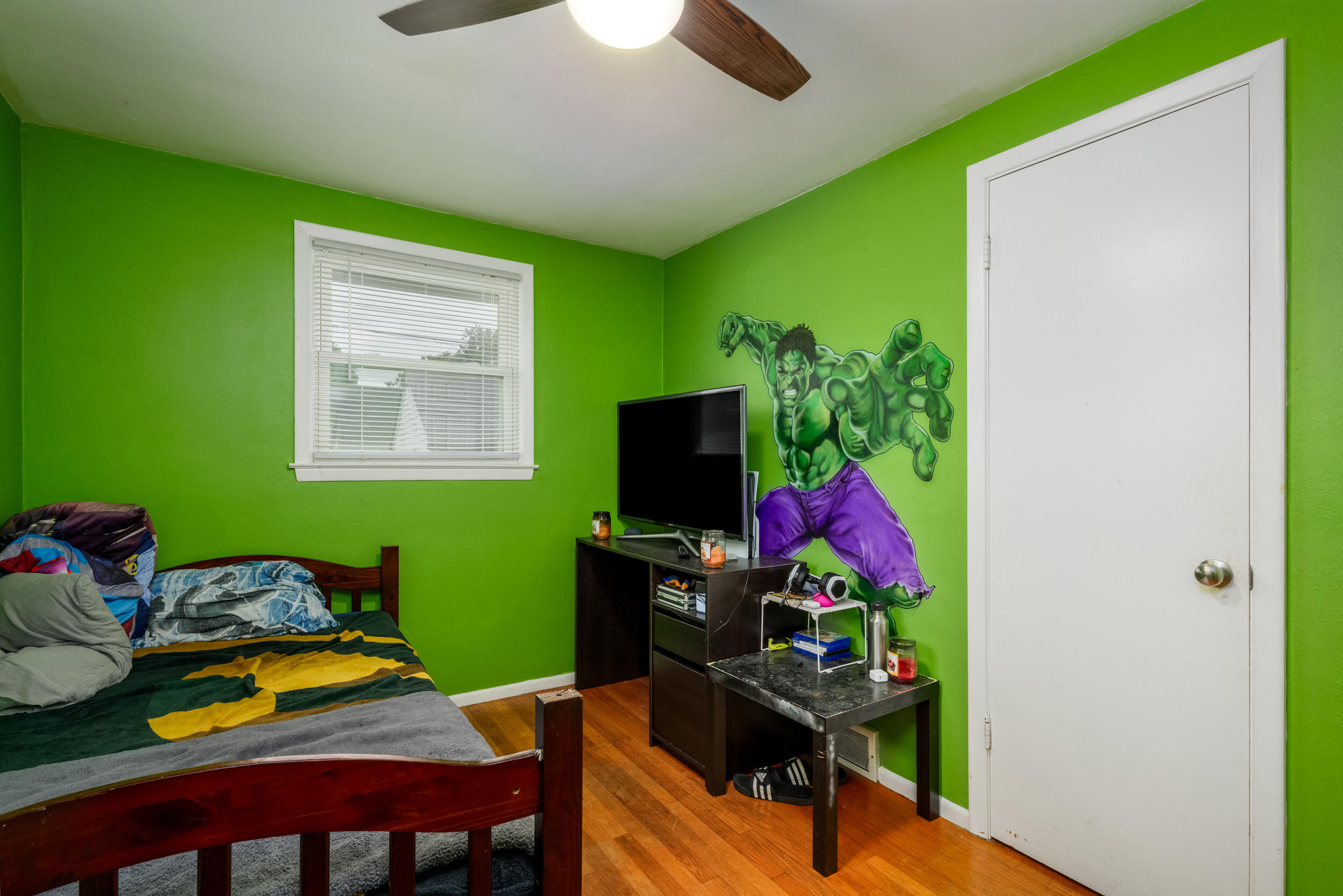 5601 44th Avenue Kenosha, WI 53144 - Photo 18 of 27 Bedroom 2