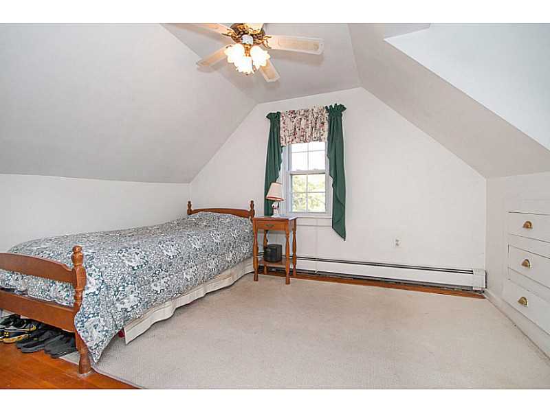 95 Wilbur Road Lincoln, RI 02865 - Photo 15 of 24 Bedroom.