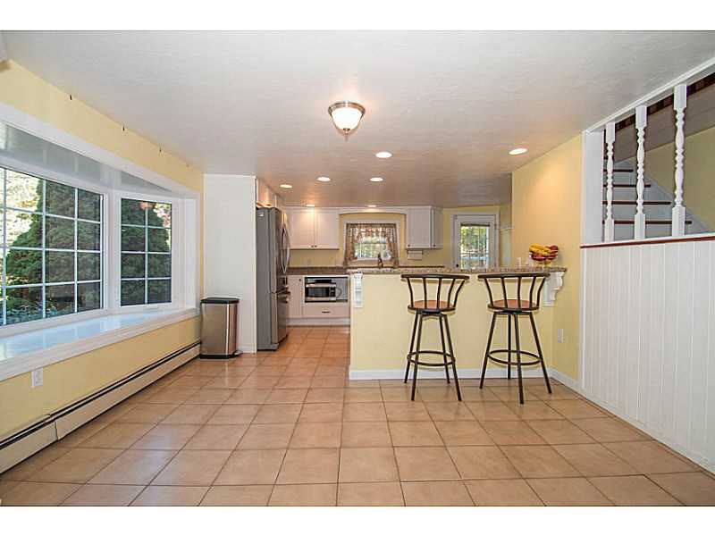 95 Wilbur Road Lincoln, RI 02865 - Photo 4 of 24 Kitchen.