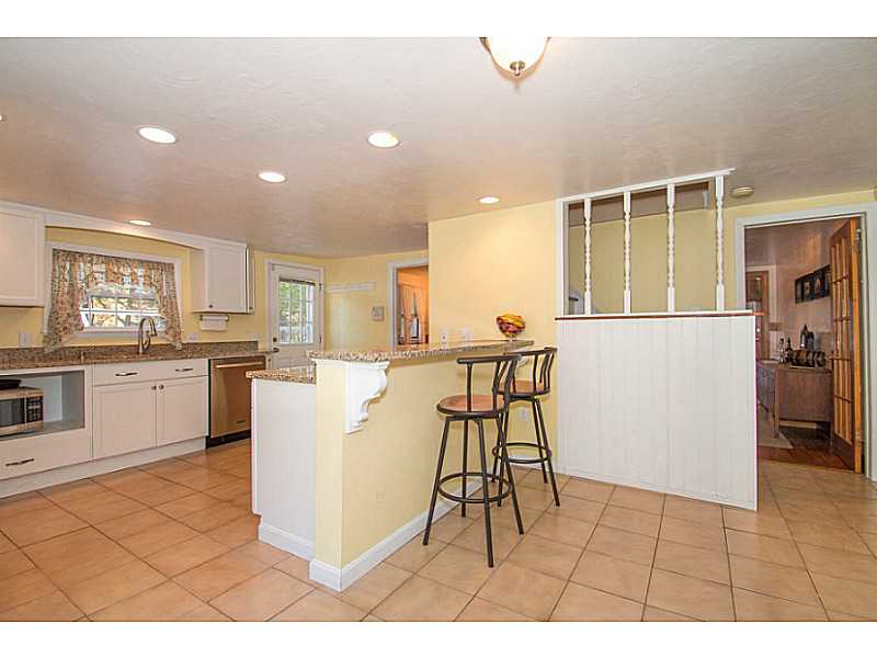 95 Wilbur Road Lincoln, RI 02865 - Photo 5 of 24 Kitchen.