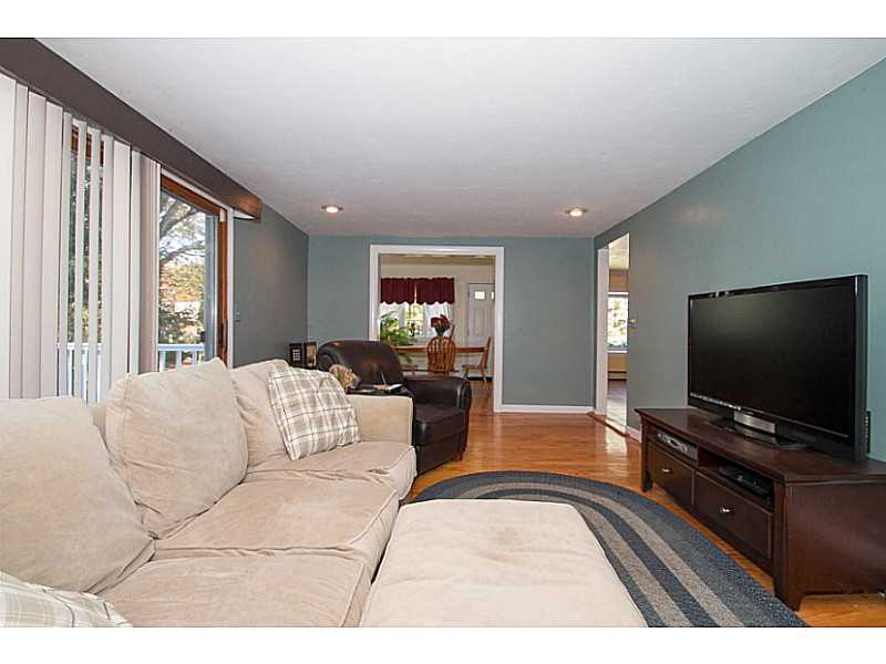 95 Wilbur Road Lincoln, RI 02865 - Photo 9 of 24 Den/Family/Great Room.
