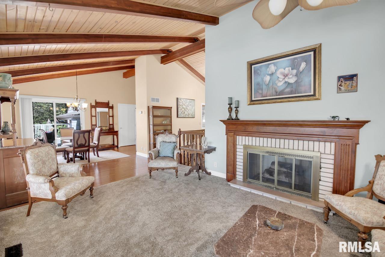 407 Pine Ridge Drive Washington, IL 61571 - Photo 6 of 46 Gallery Image 6