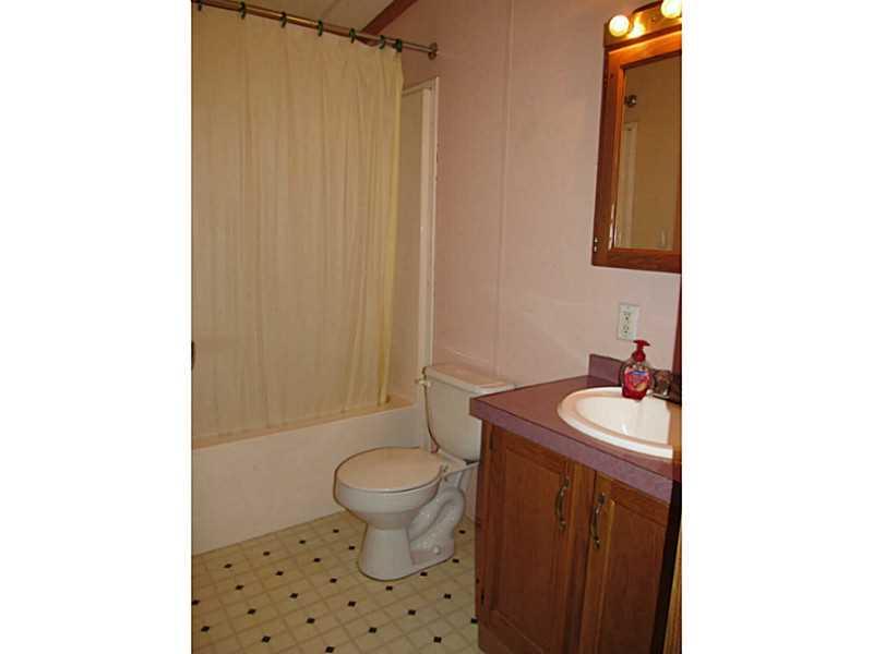 108 McShane Road Fenelton, PA 16034 - Photo 14 of 20 Full Bath.