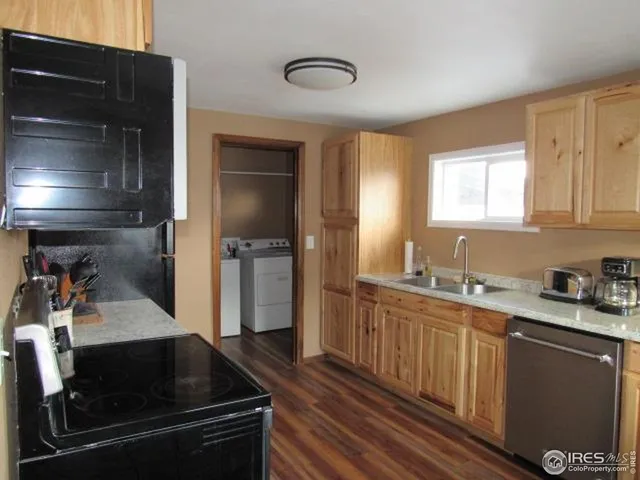 $282,900 | 104 Cedar Street, Log Lane Village, CO 80705