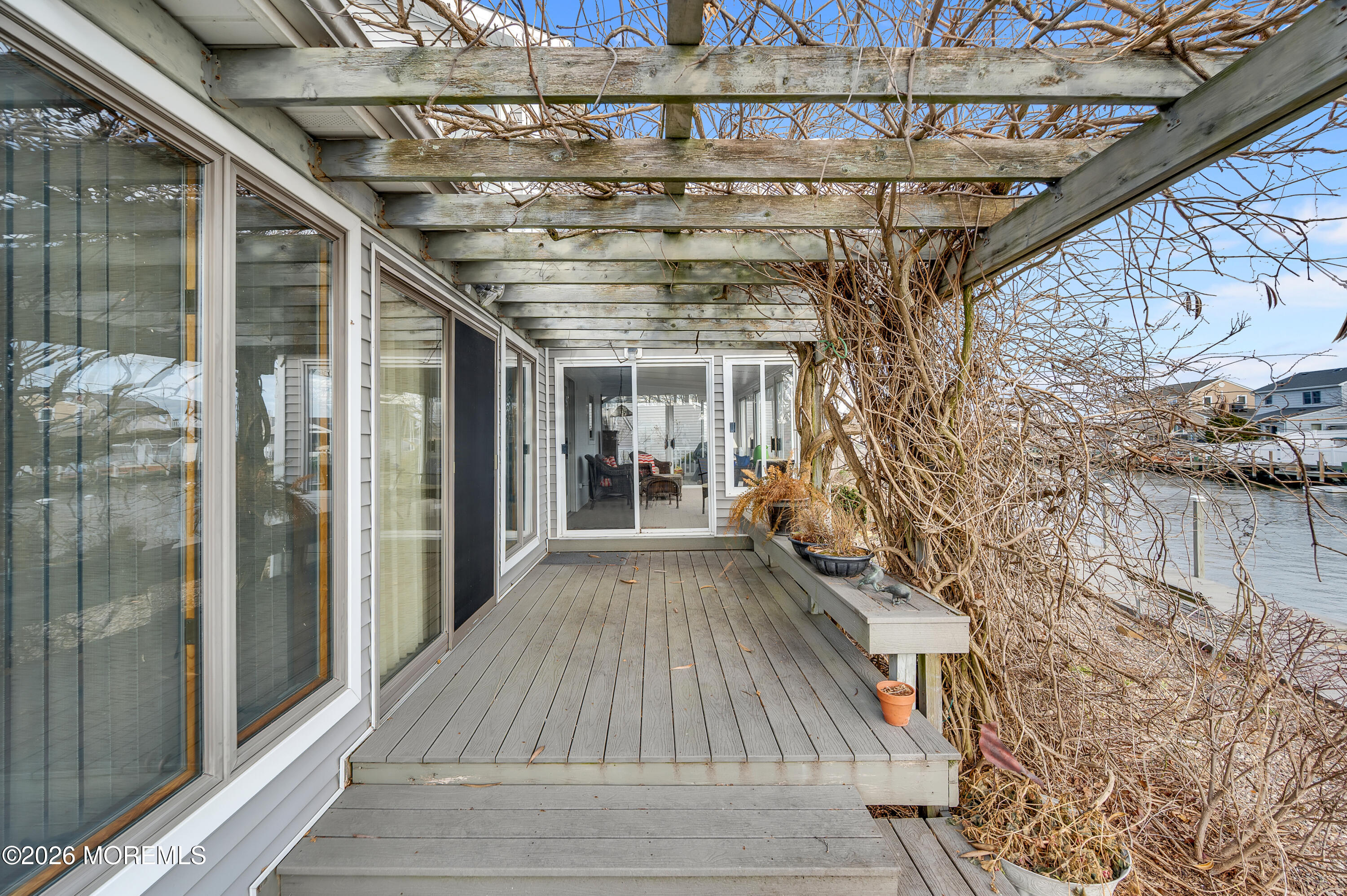 1005 Plimsoll Point Lanoka Harbor, NJ 08734 - Photo 5 of 54 Back 4