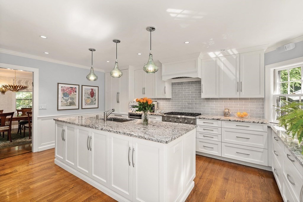 68 Alberta Road Brookline, MA 02467 - Photo 8 of 36 Gallery Image 8