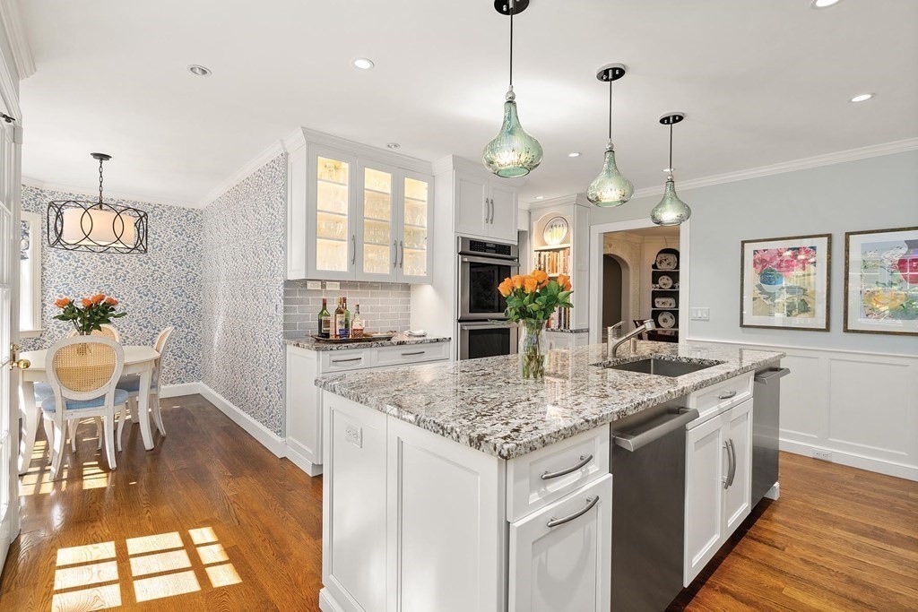 68 Alberta Road Brookline, MA 02467 - Photo 9 of 36 Gallery Image 9