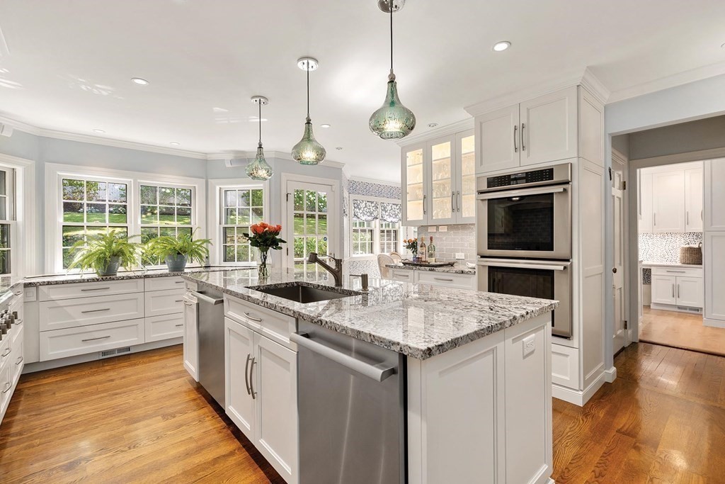 68 Alberta Road Brookline, MA 02467 - Photo 10 of 36 Gallery Image 10