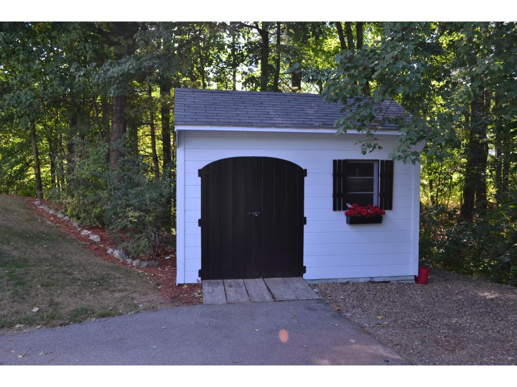 43 Rolling Ridge Road Londonderry, NH 03053 - Photo 5 of 23