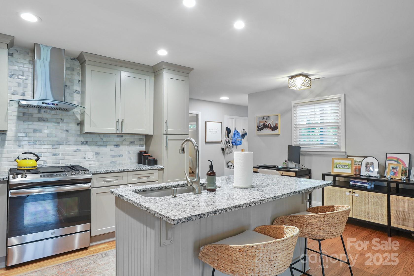 3809 Topsfield Road Charlotte, NC 28211 - Photo 5 of 36 Gallery Image 5
