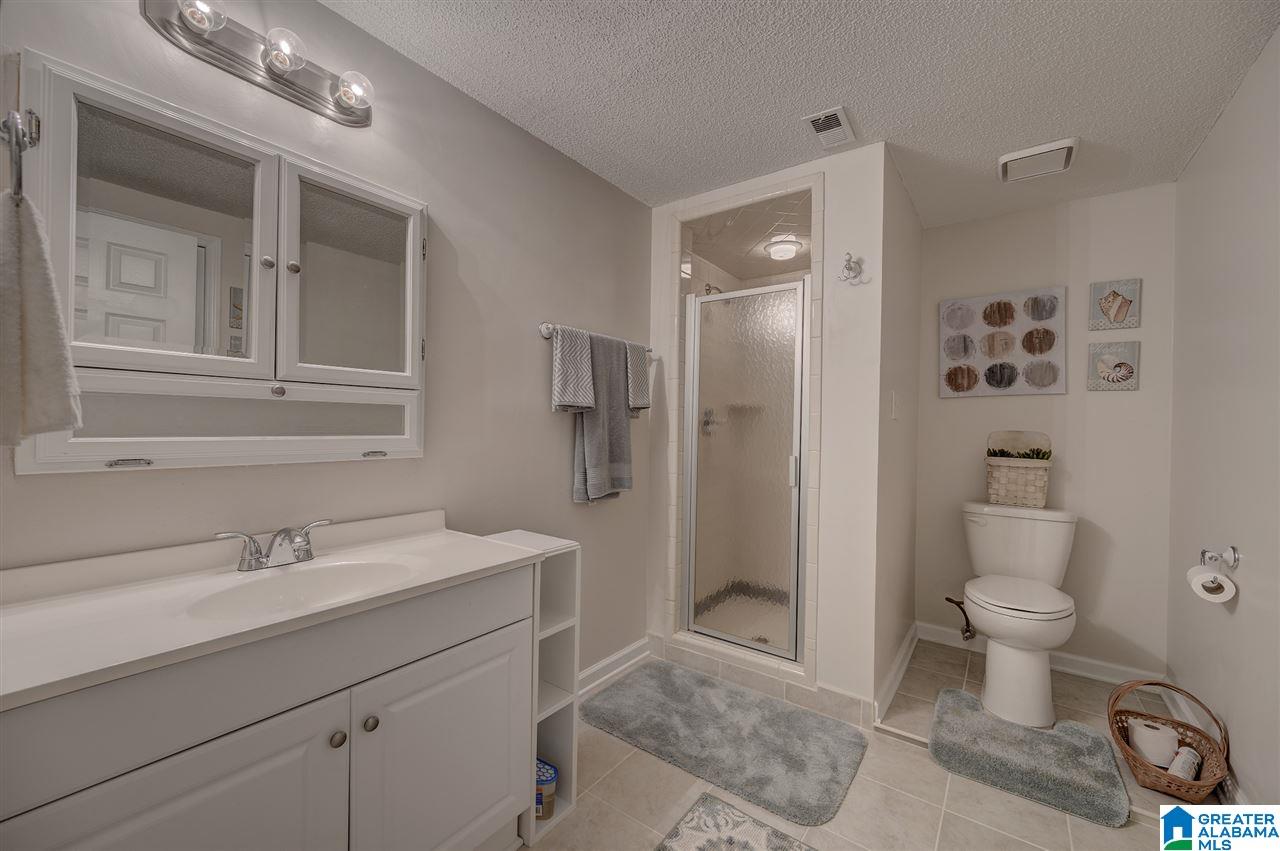 2411 Royal Lane Pelham, AL 35124 - Photo 46 of 48