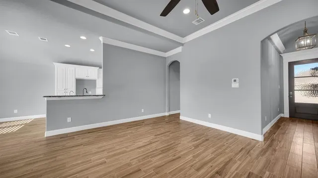 $335,000 | 924 East 5th Street, Springtown, TX 76082