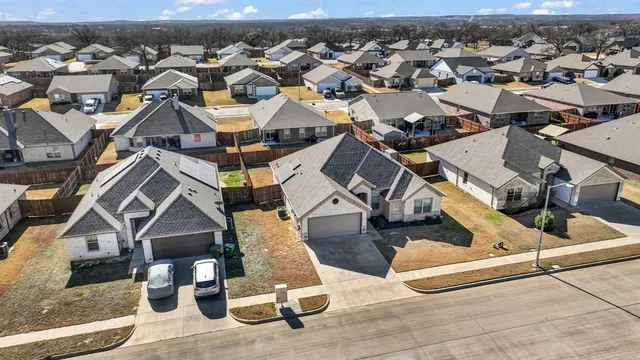 $335,000 | 924 East 5th Street, Springtown, TX 76082