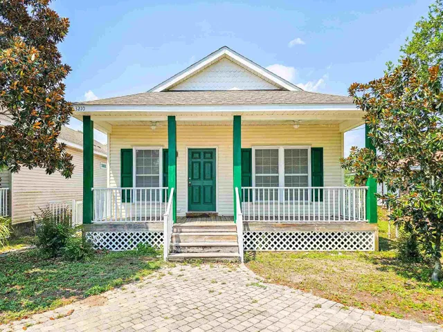 $1,495 | 3210 Seabrook Street, Pensacola, FL 32505