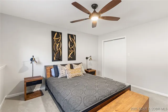 $299,900 | 7 Lone Timber, Unit 1B, Four Seasons, MO 65049