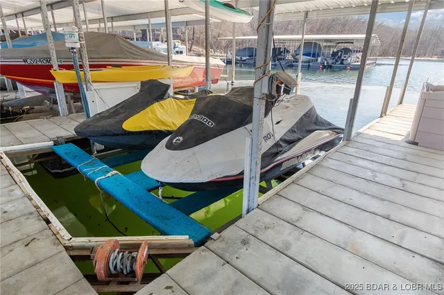 $299,900 | 7 Lone Timber, Unit 1B, Four Seasons, MO 65049