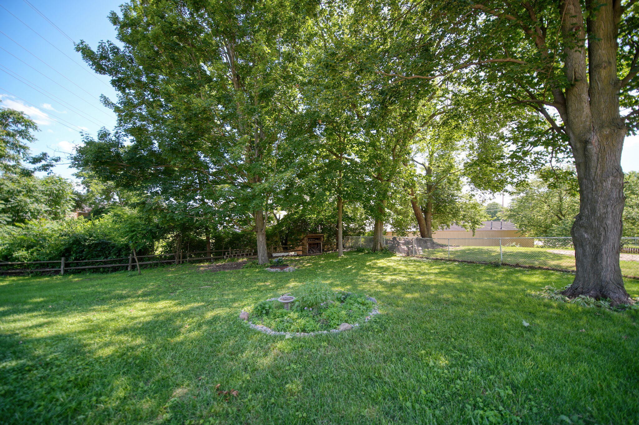 317 Clark Street Clinton, MI 49236 - Photo 25 of 31 33-web-or-mls-DSC05674_HDR