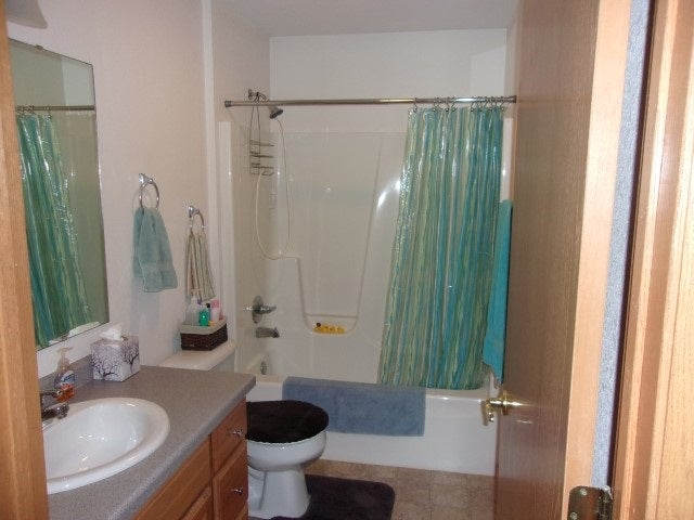 907 Randall Road Tipton, IA 52772 - Photo 16 of 25 Gallery Image 16