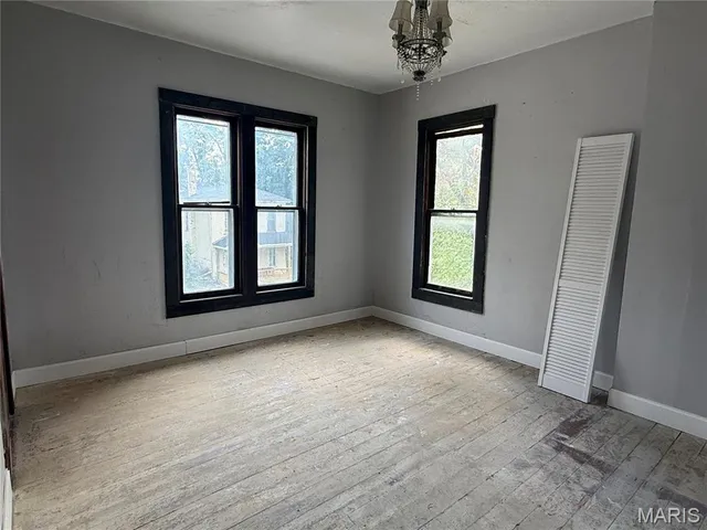 $54,000 | 427 North 7th Street, Hannibal, MO 63401