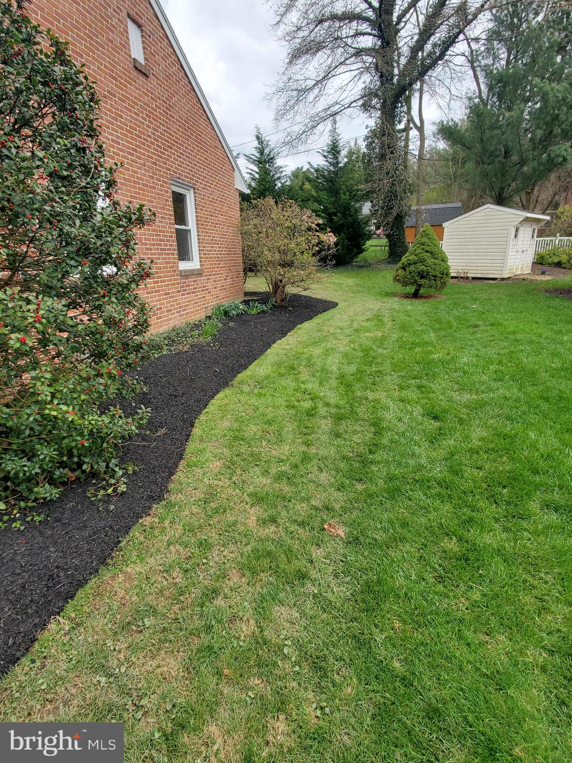 772 Country Club Road York, PA 17403 - Photo 5 of 33