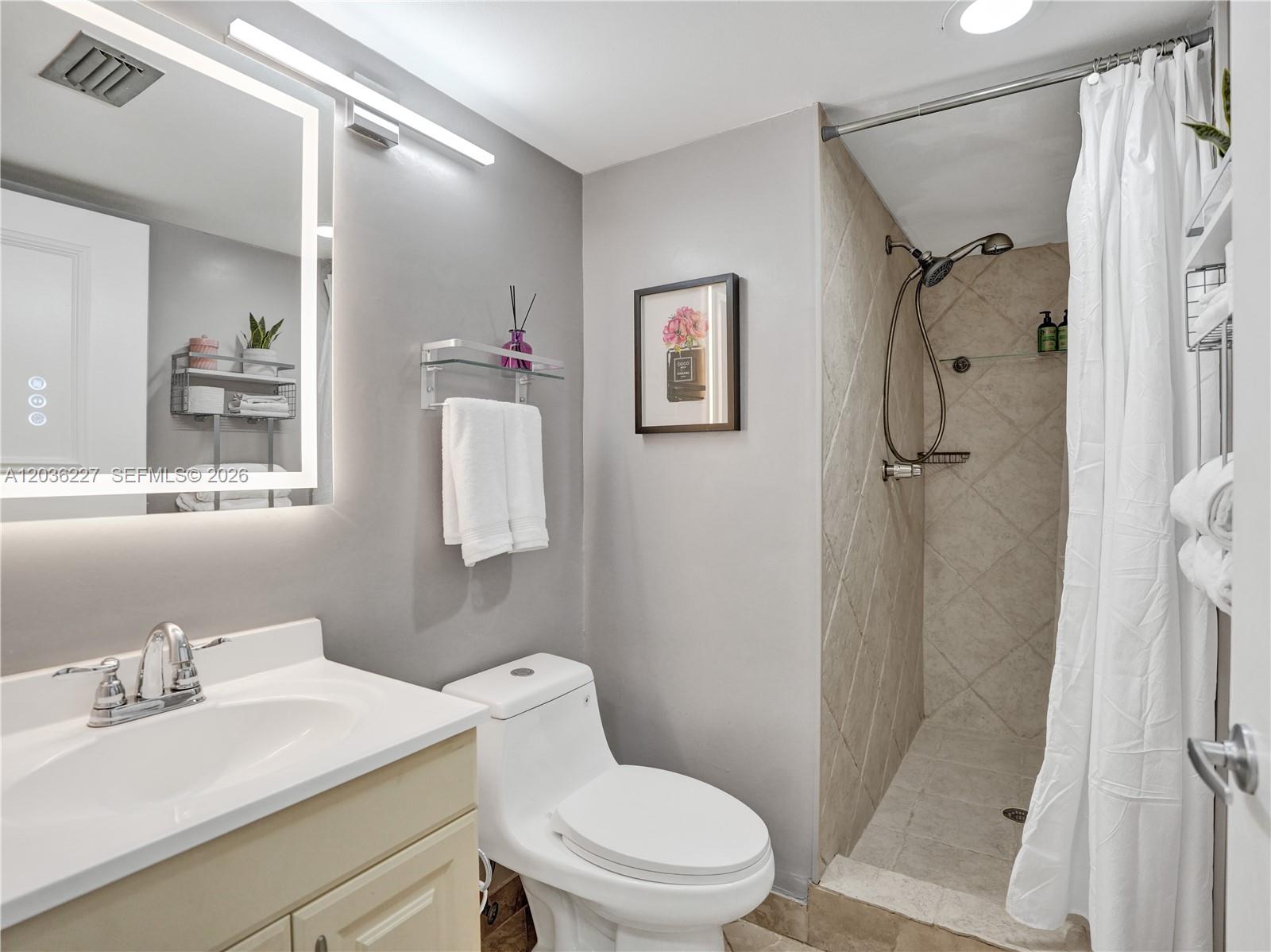 9440 Southwest 8th Street, Unit 309 Boca Raton, FL 33428 - Photo 20 of 32