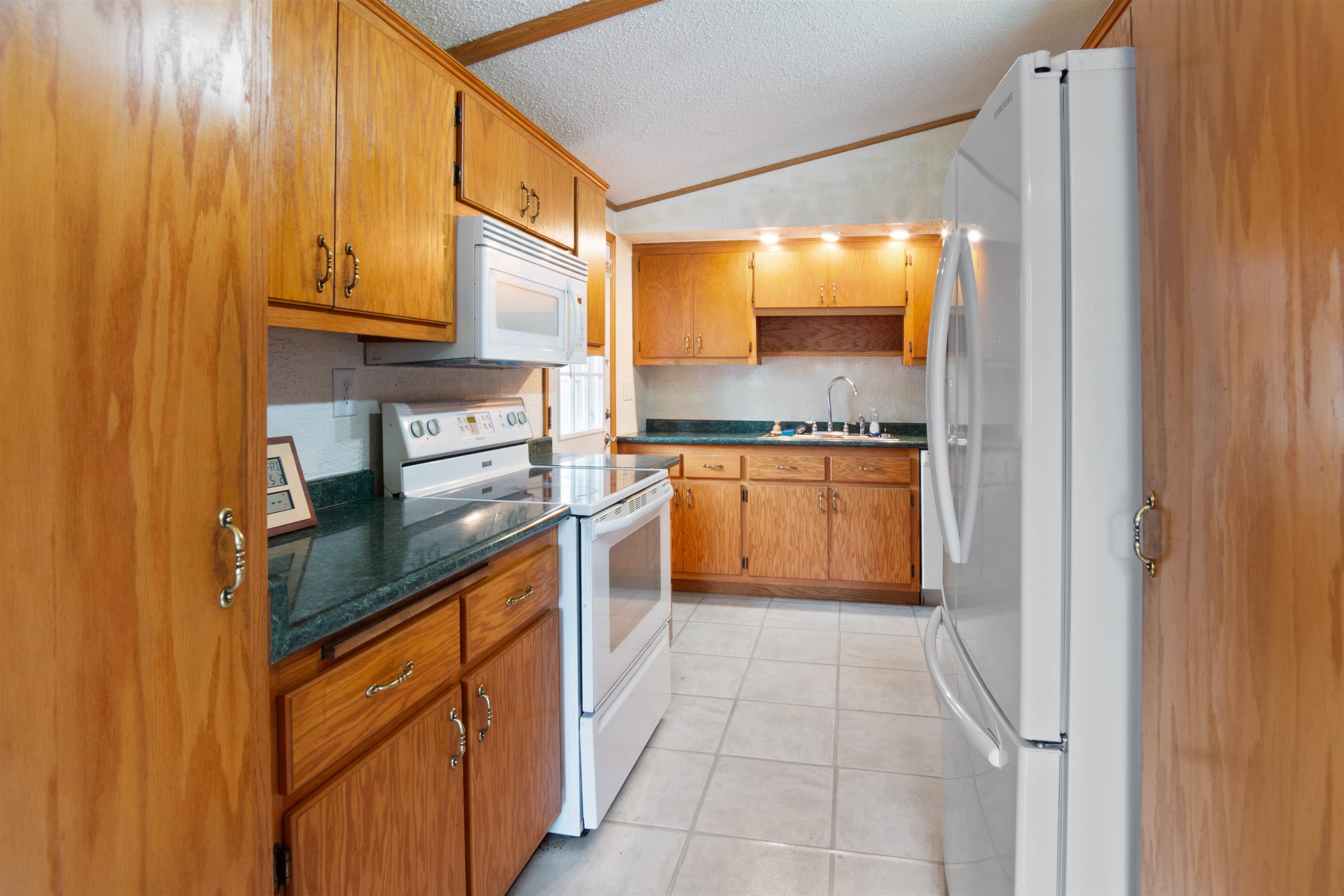 432 Coventry Road Hoyt Lakes, MN 55750 - Photo 4 of 16