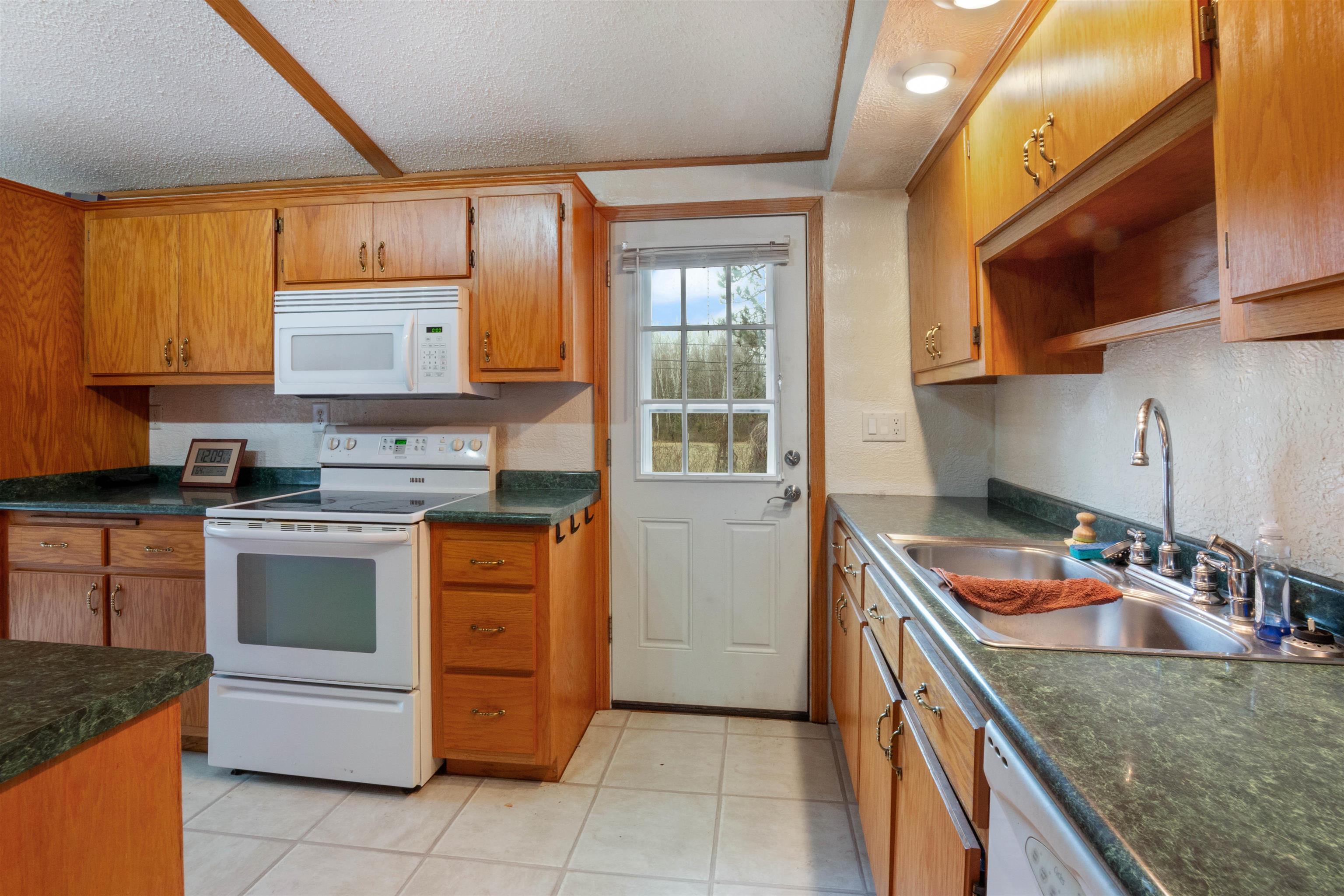 432 Coventry Road Hoyt Lakes, MN 55750 - Photo 5 of 16