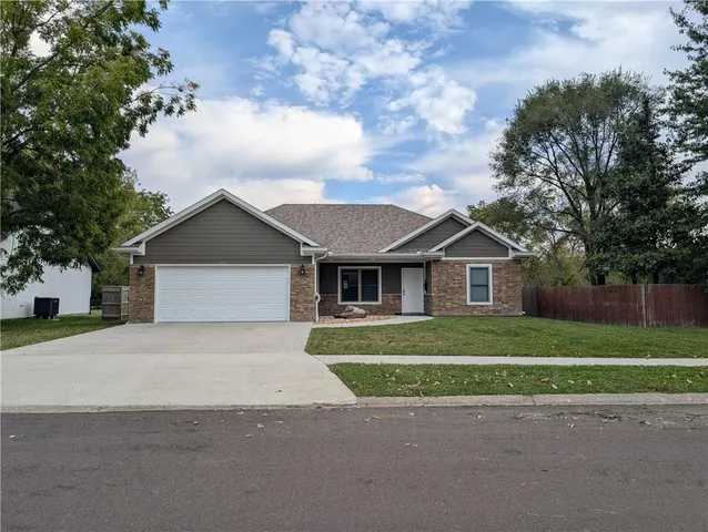 $282,000 | 1931 East 6th Street, Sedalia, MO 65301