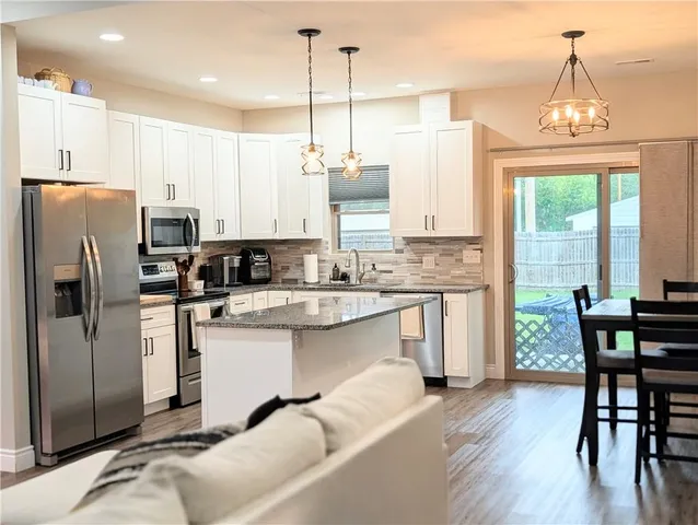 $282,000 | 1931 East 6th Street, Sedalia, MO 65301