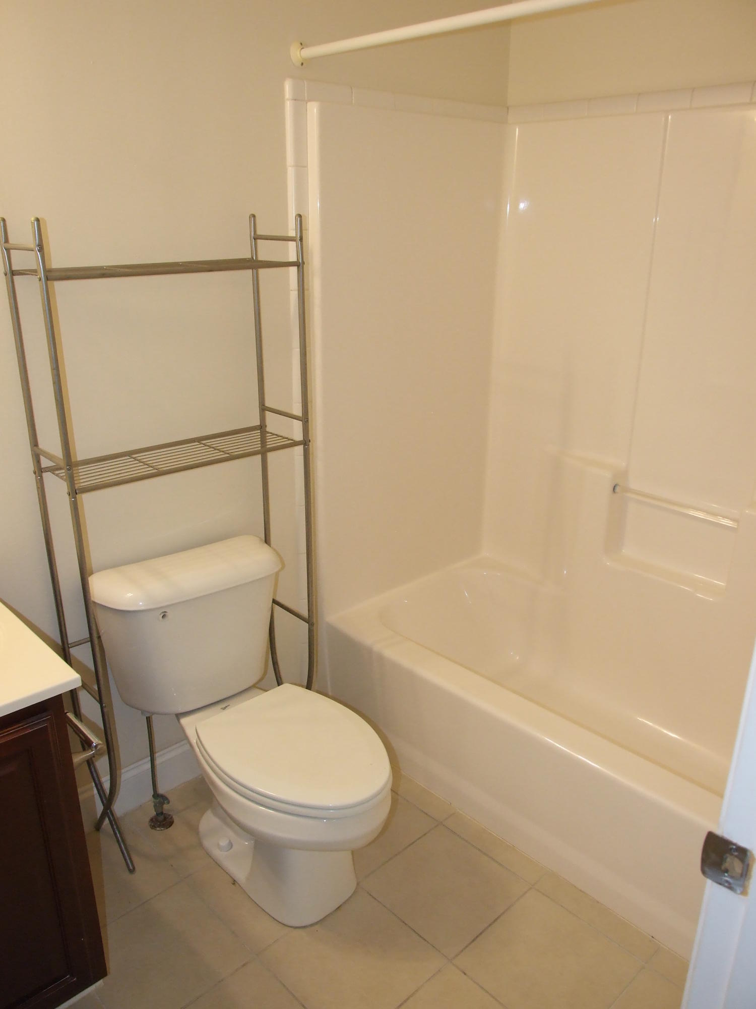 1829 Dogwood Road, Unit 805 Charleston, SC 29414 - Photo 10 of 15 Bathroom 2