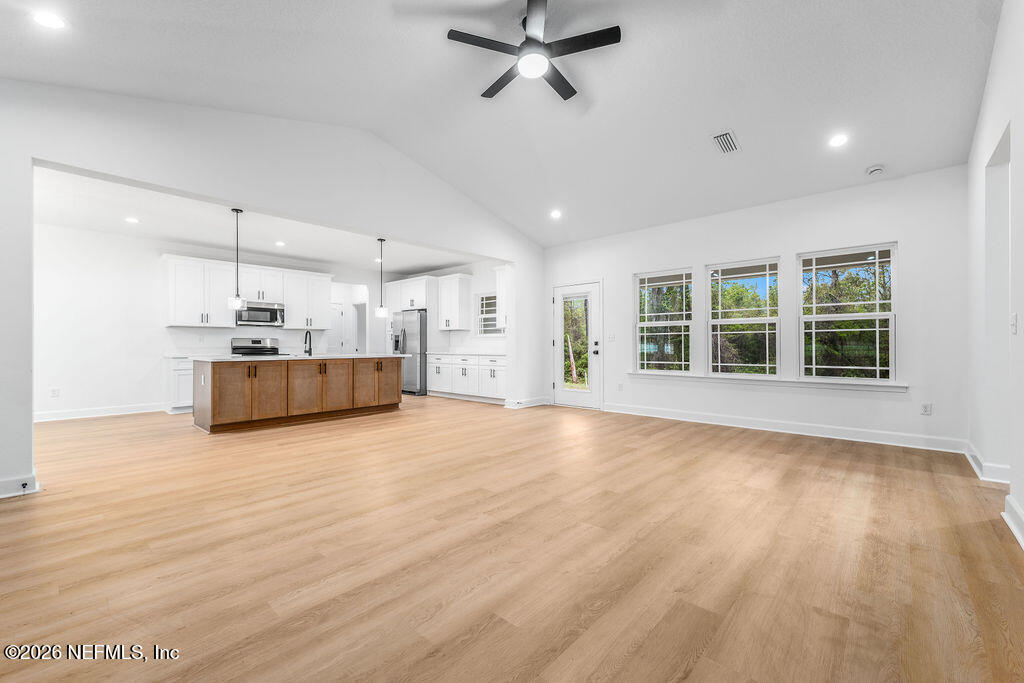 12 Bitterroot Avenue Middleburg, FL 32068 - Photo 7 of 24 2790TansyAveMiddleburgFL-8