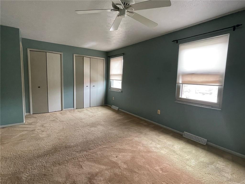 7430 Lighthouse Point Pittsburgh, PA 15221 - Photo 6 of 9 Gallery Image 6