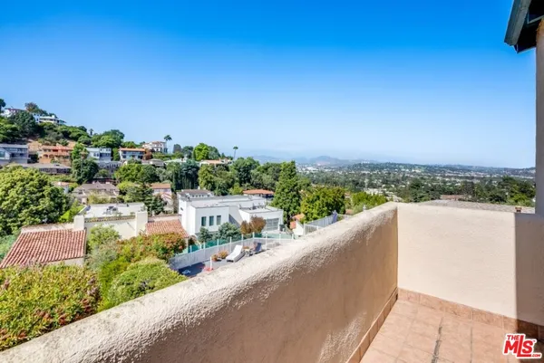 $10,000 | 3365 Ley Drive, Los Angeles, CA 90027