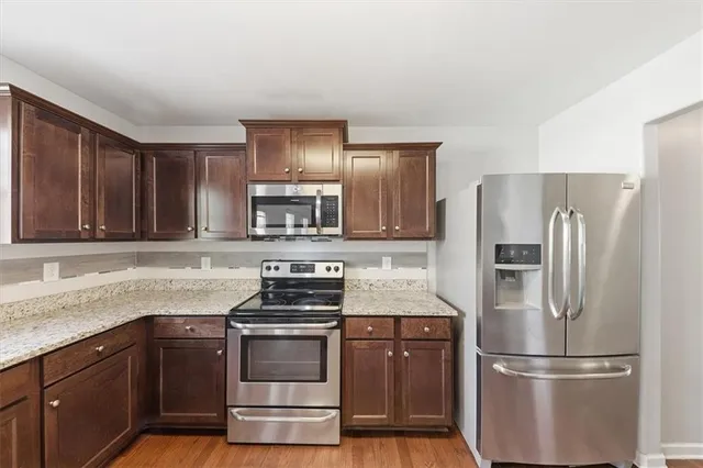 $320,000 | 124 Pristine Drive, Locust Grove, GA 30248