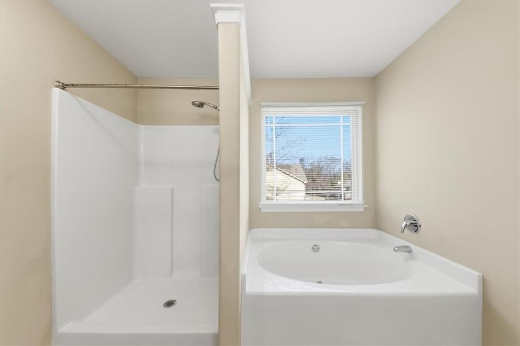 124 Pristine Drive Locust Grove, GA 30248 - Photo 8 of 43