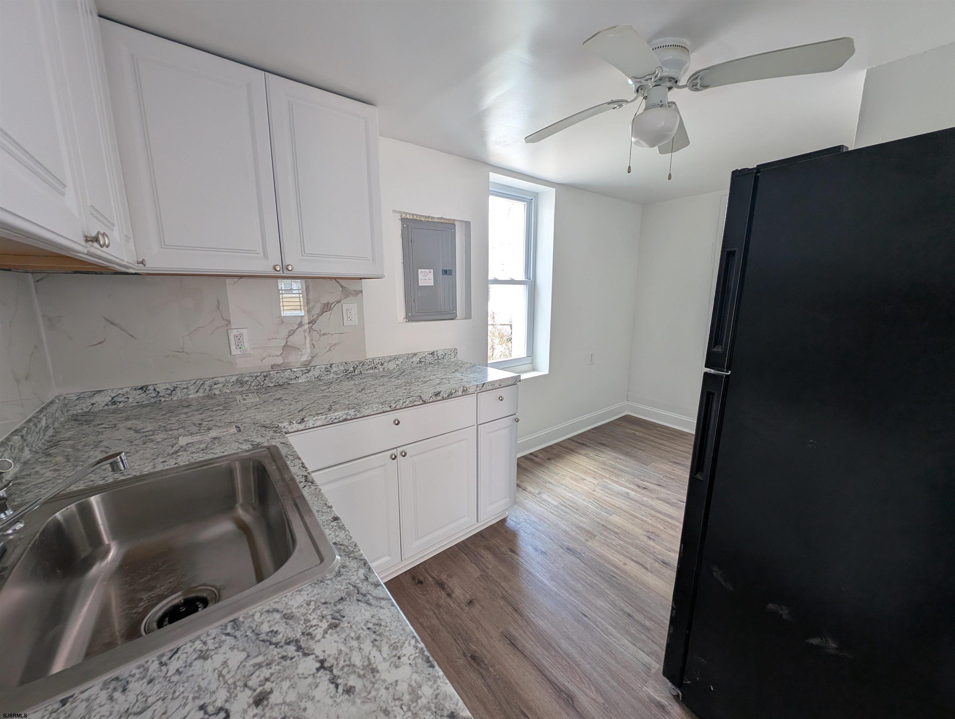 519 Graff Lane Atlantic City, NJ 08401 - Photo 9 of 19 Gallery Image 9