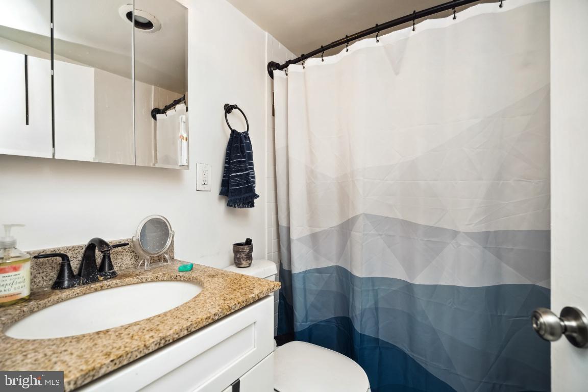 224 West Rittenhouse Square, Unit 218 Philadelphia, PA 19103 - Photo 10 of 18