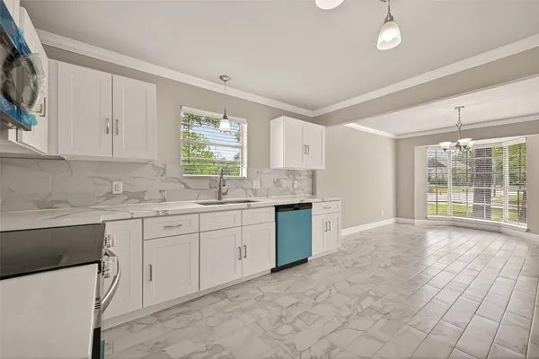 $309,786 | 1102 Belaya Lane, Houston, TX 77090