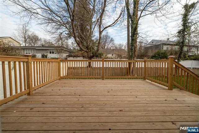 $4,800 | 10 Eastbrook Drive, River Edge, NJ 07661